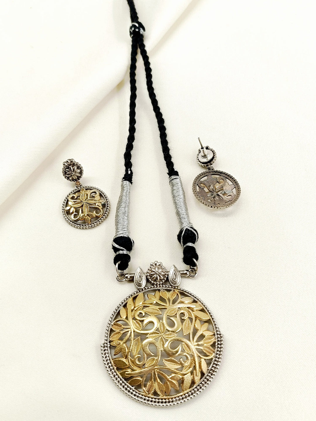Vasundhara Dual-Tone Oxidized Pendant Set