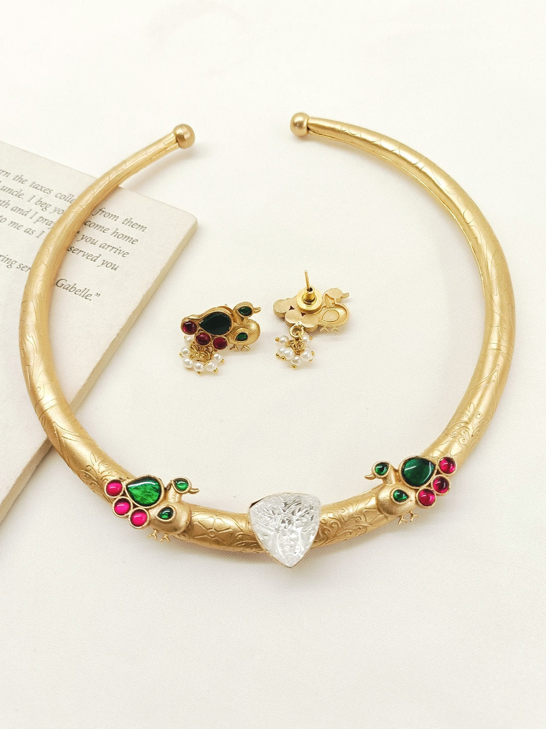 Morgana R&G Boutique Hasli Styled Choker Set