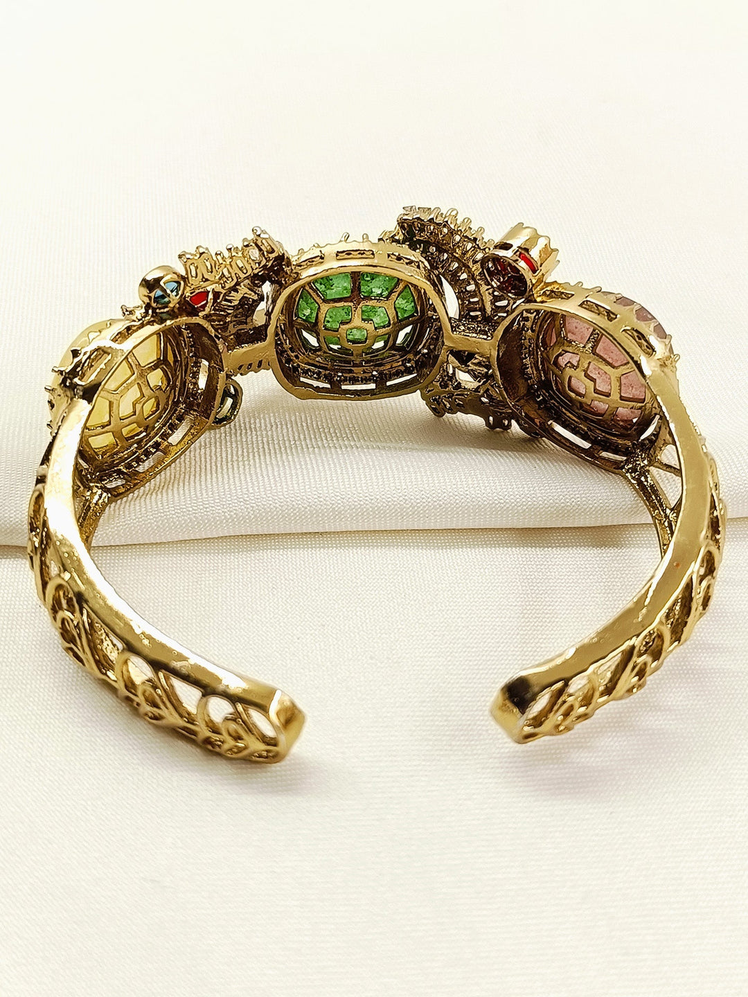 Diyanshi Multi Colour Victorian Bracelet - Antique Gold