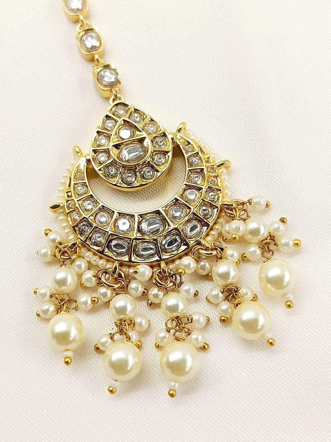 Ifra White Kundan Teeka