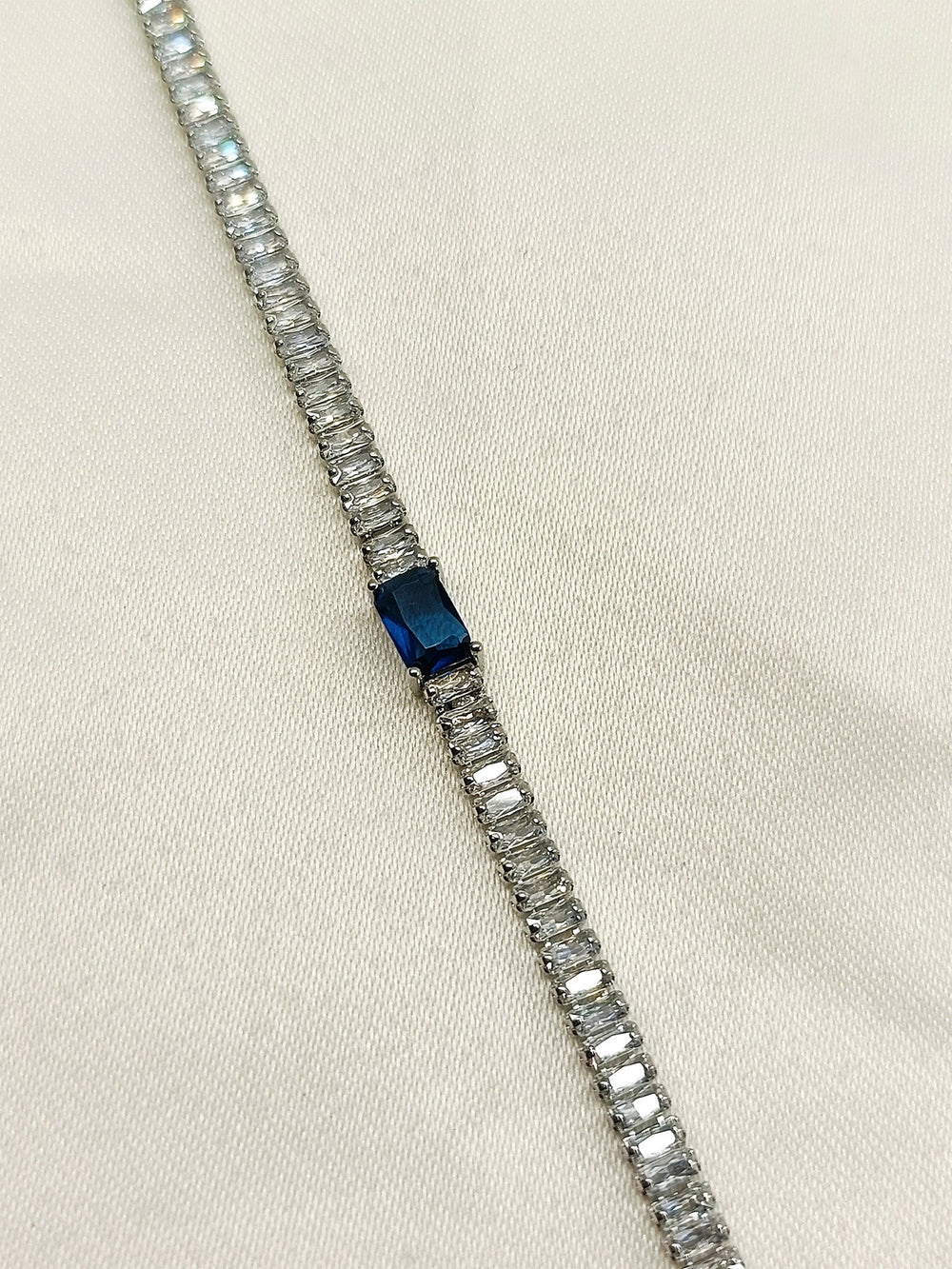 Nagozi Blue Sapphire American Diamond Bracelet