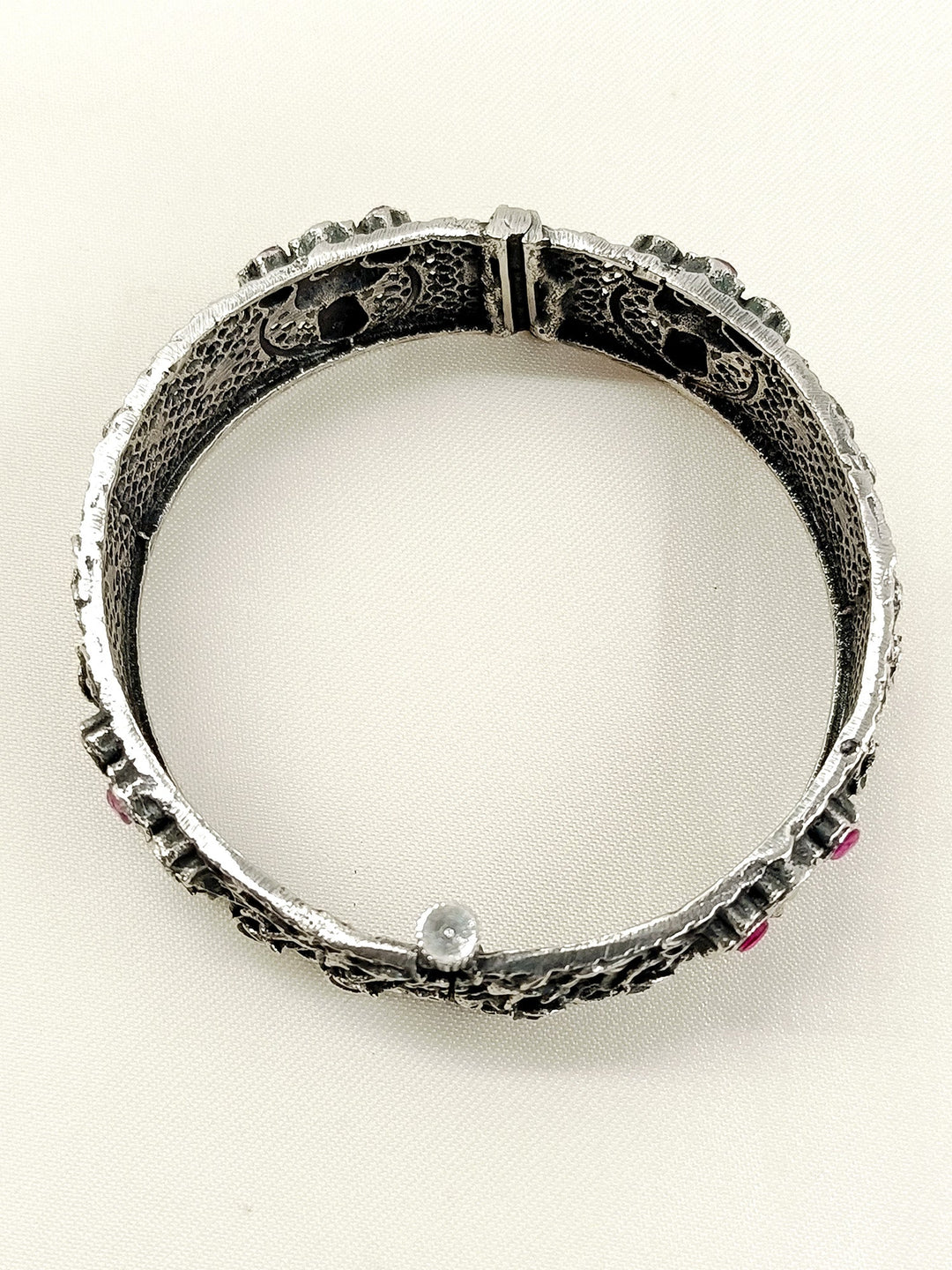 Dhairya Ruby Oxidized kada