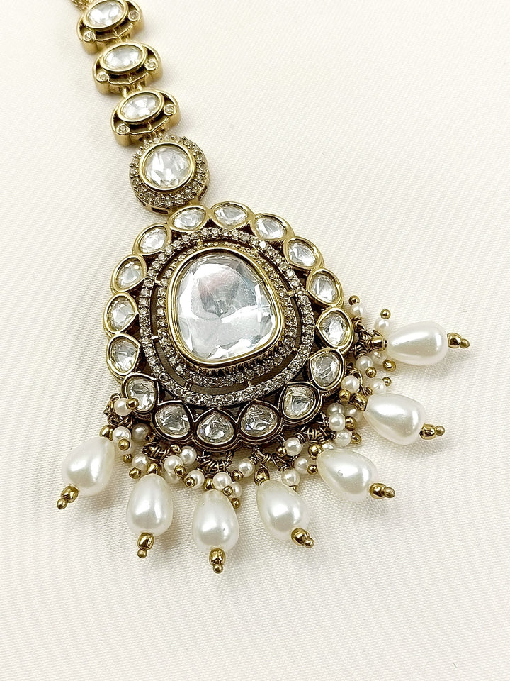 Elizabeth White Victorian Teeka