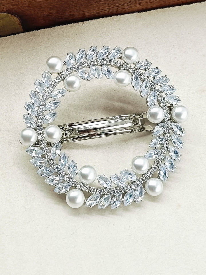 Alkaa White Pearl Hair Brooch - 6 cm Silver-Plated Accessory