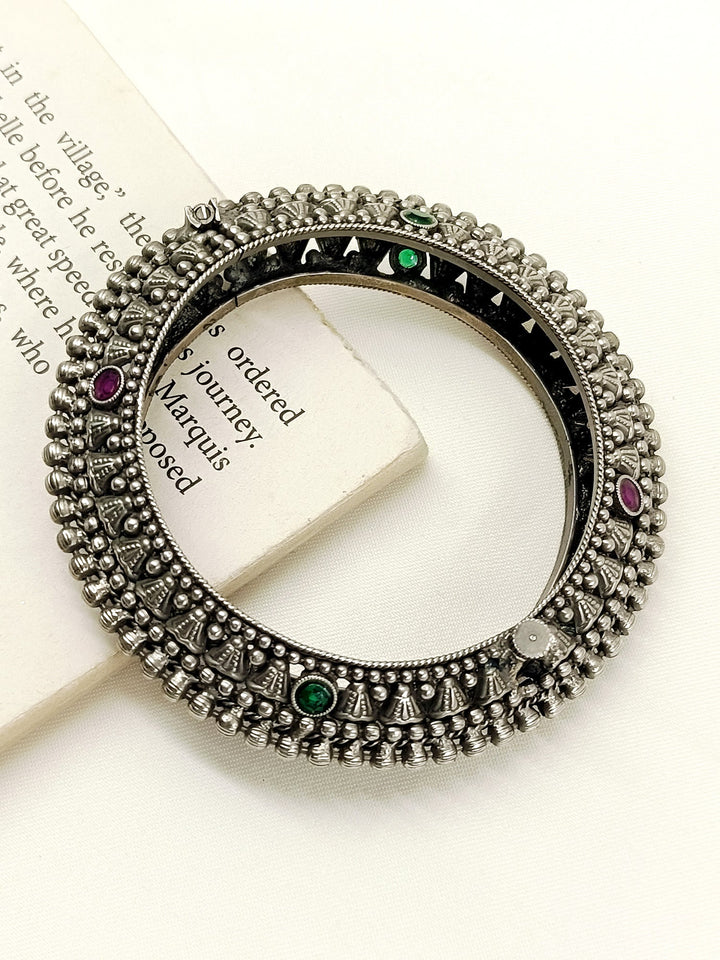 Adhya R&G Oxidized Kada