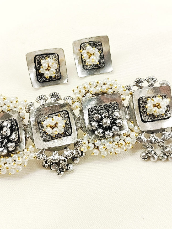 Ekantika White Pearl Oxidized Choker Set