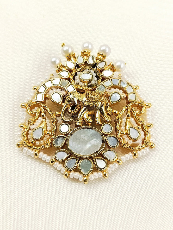 Rivan White Elephant Royal Men's Brooch