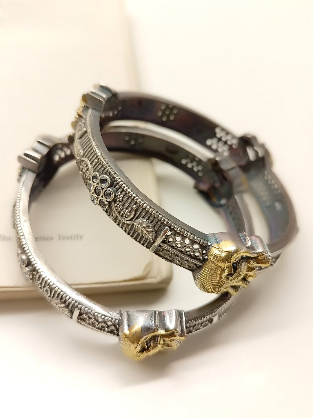 Sabana White Elephant Oxidized Bangle