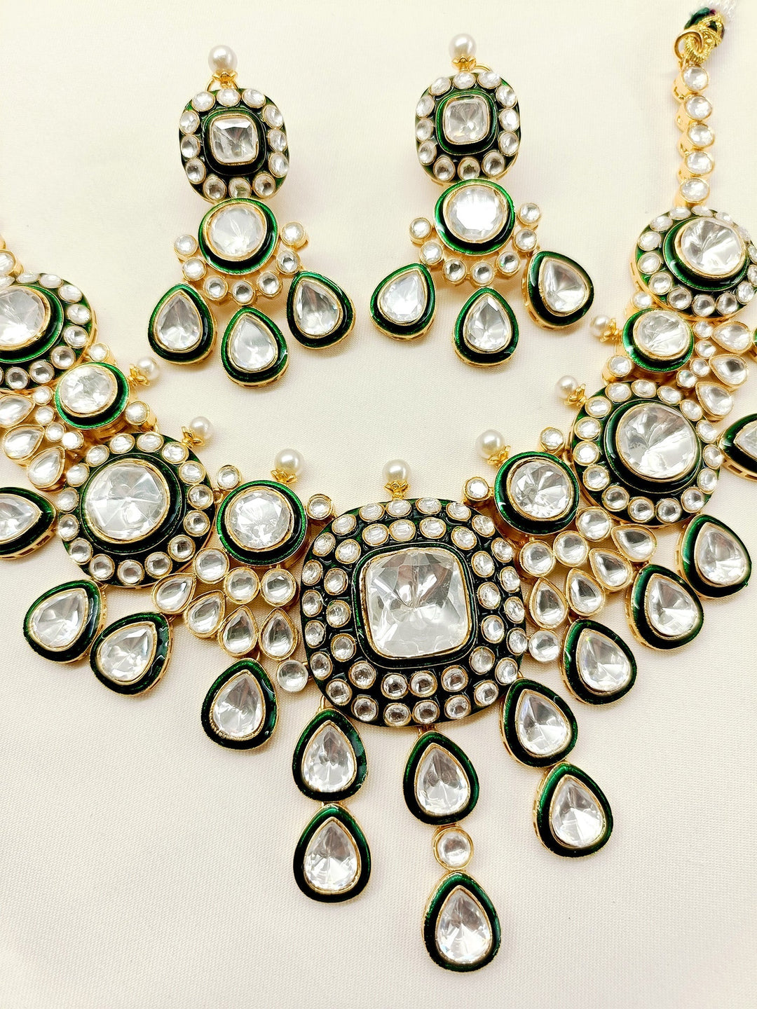 Ilfaya Green Kundan Necklace Set