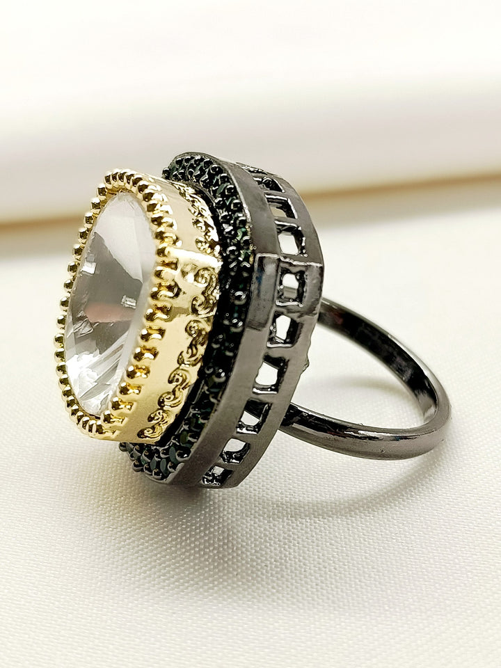 Rasiya Green Victorian Finger Ring