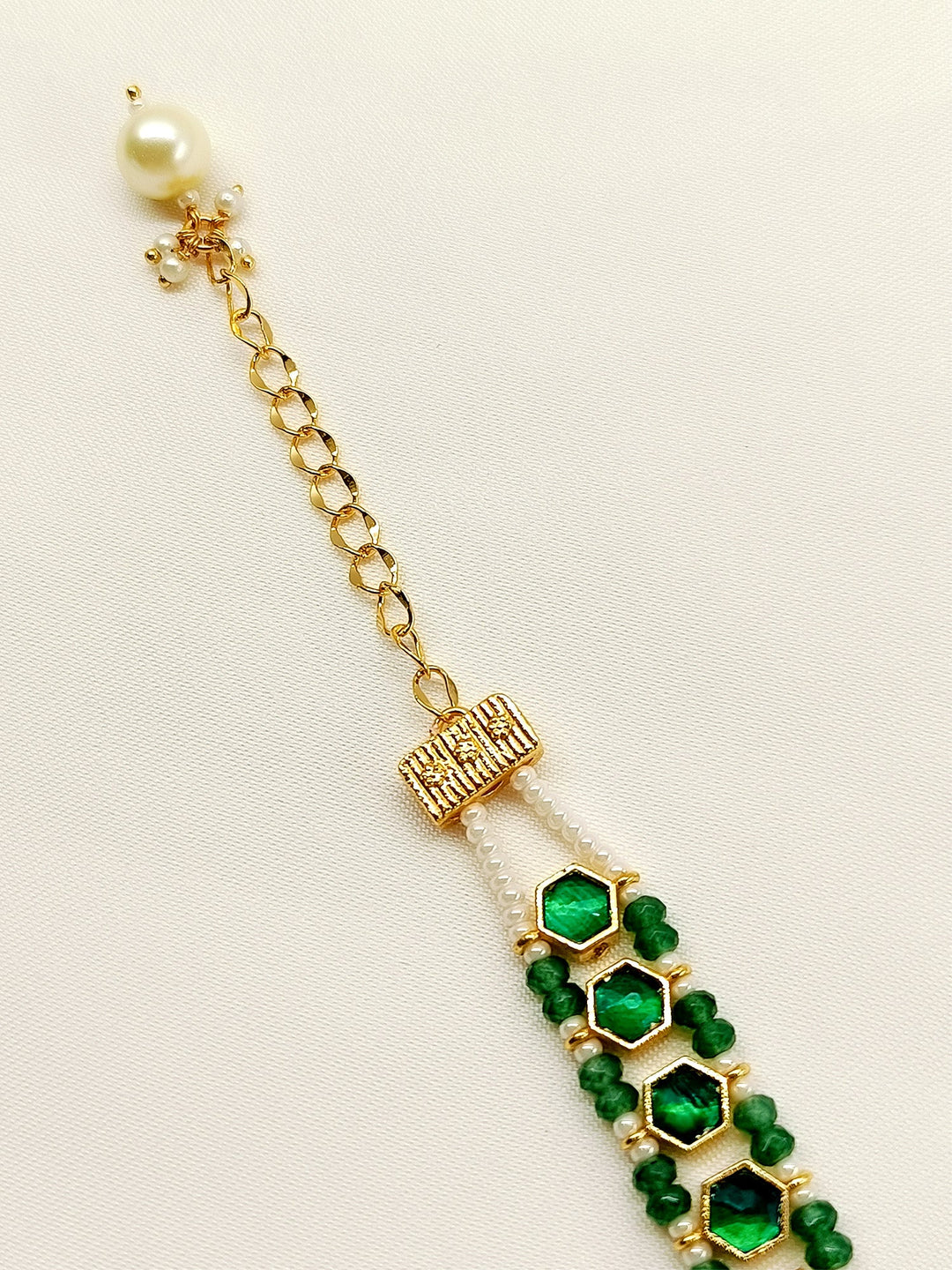 Kyra Green Kundan Bracelet