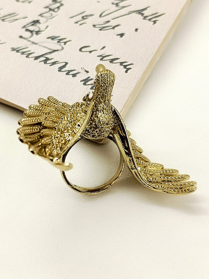 Akir Gold Eagle Statement Men&