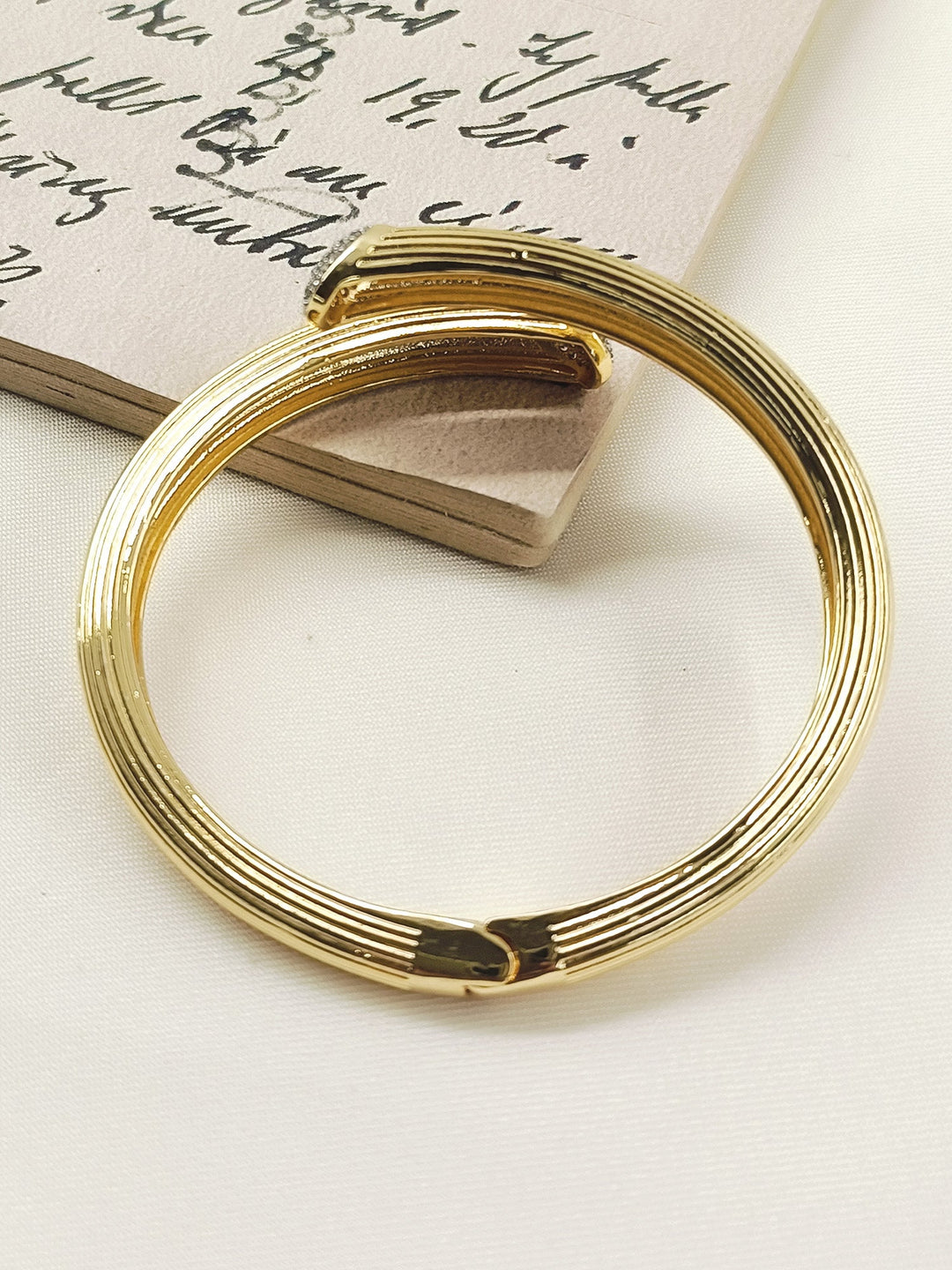 Dhun Golden Western Bracelet