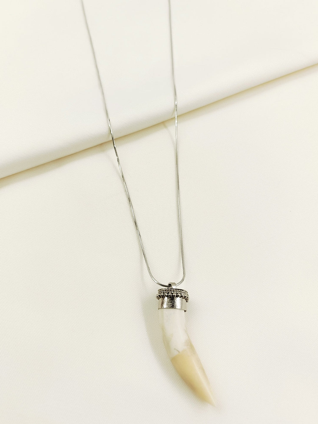 Darvin Silver Bone Men's Neckpiece