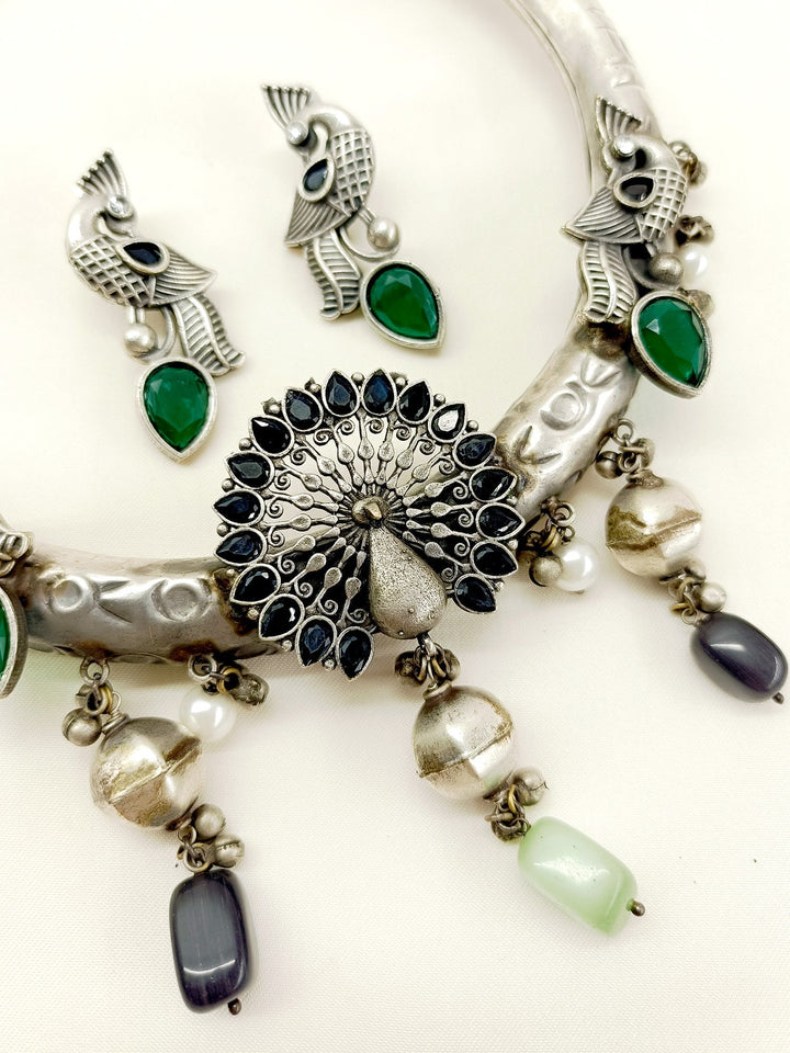 Donna Green German Silver Oxidized Hasli Set