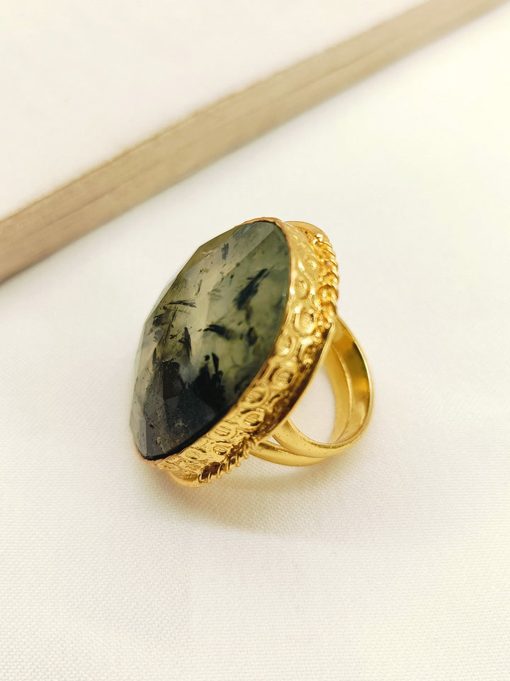 Huma Mint Green Natural Stone Finger Ring