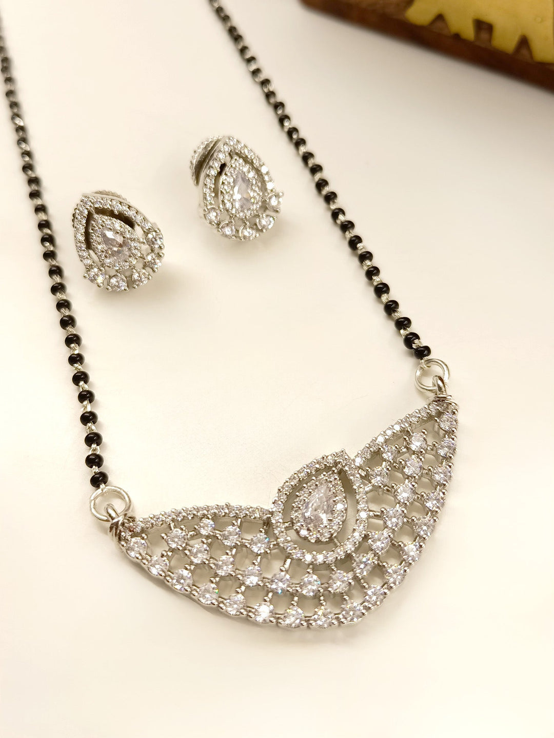 Eiram White American Diamond Mangalsutra