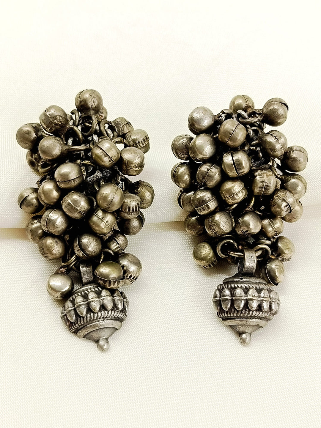 Maddie Plain Oxidized Tops - Silver Plating Earring