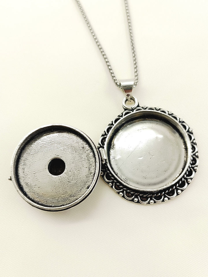 https://cdn.shopify.com/s/files/1/0607/4479/4285/files/3_48b5a6ba-176b-4085-8c71-944016a09304.jpg?v=1774271537