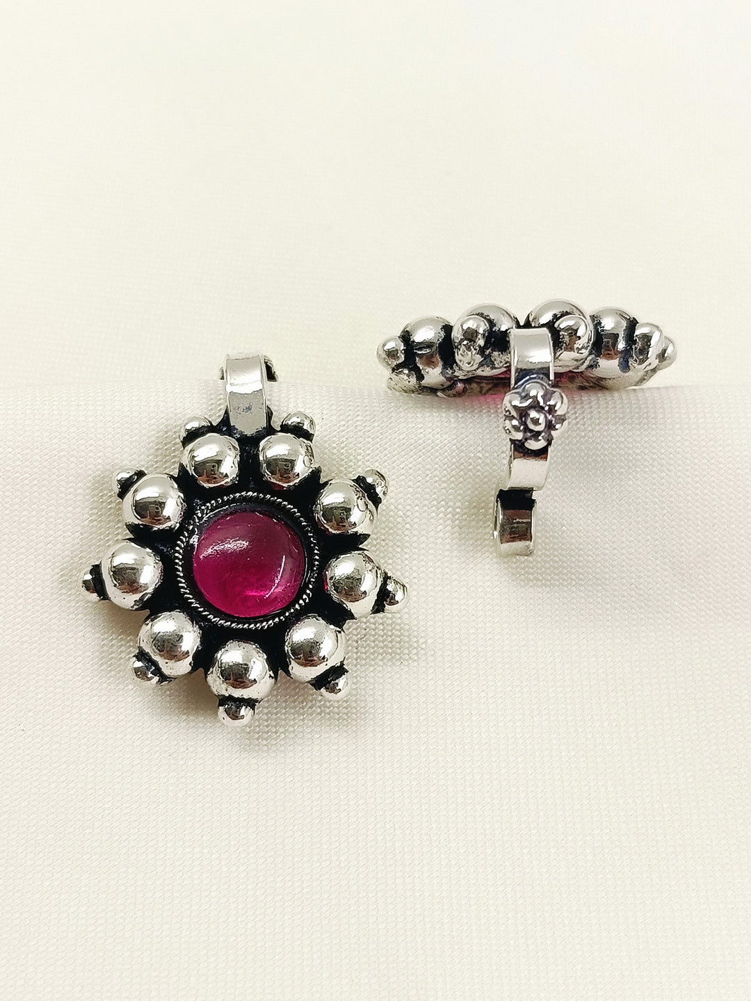 Jais Oxidized Ruby Stone Rava Clip Cuff Pair