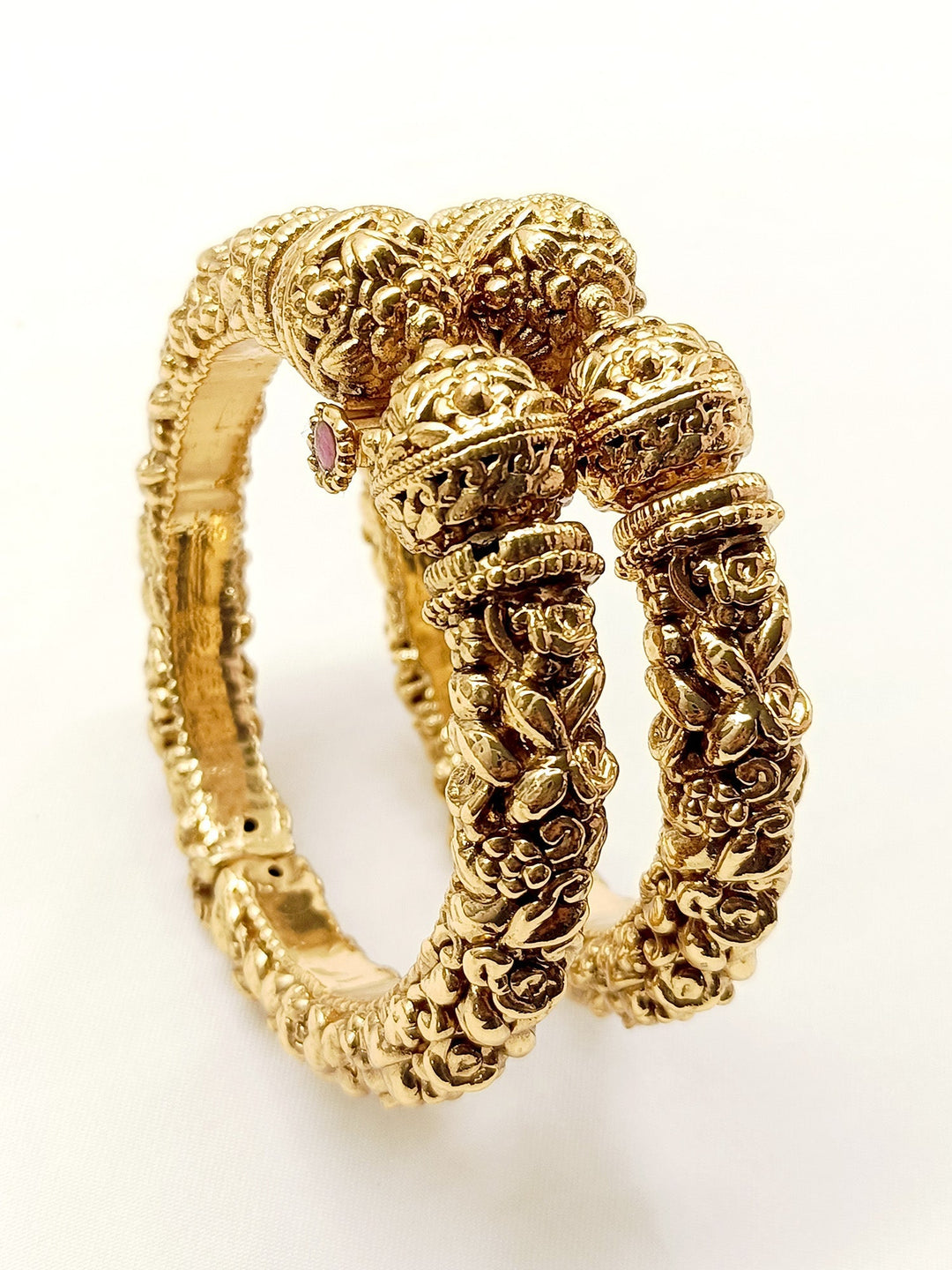 Gamya Ruby Antiuque Bangle