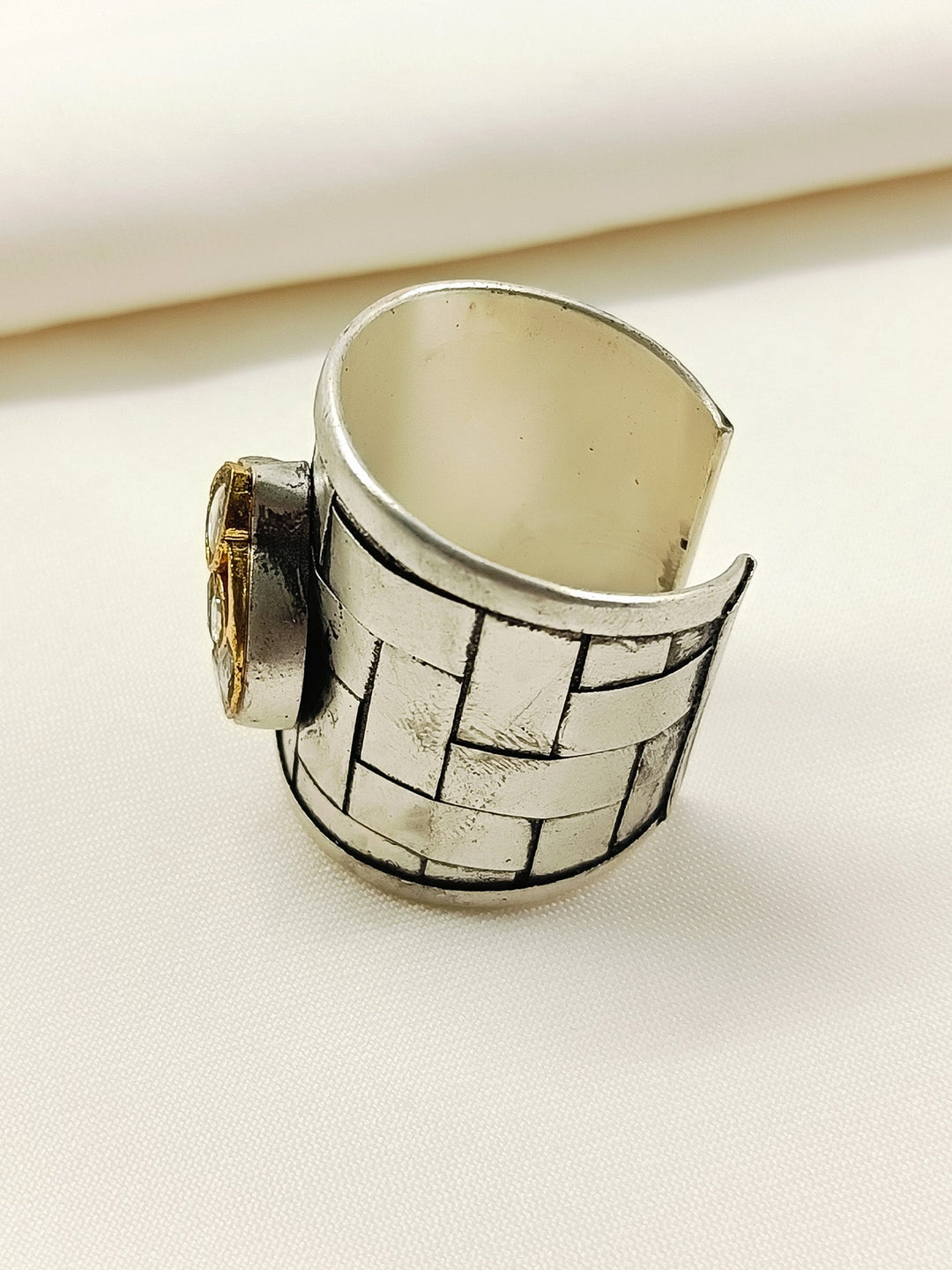 Kavyaan White Oxidized Finger Ring