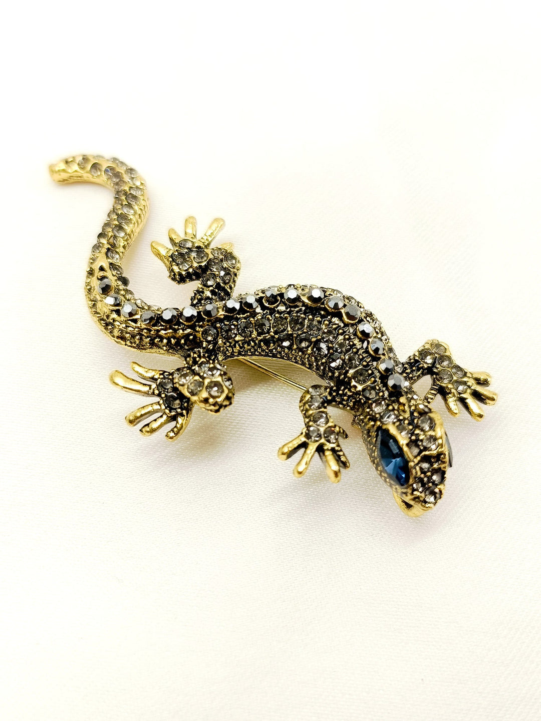 Pritha Lizard Men's Brooche