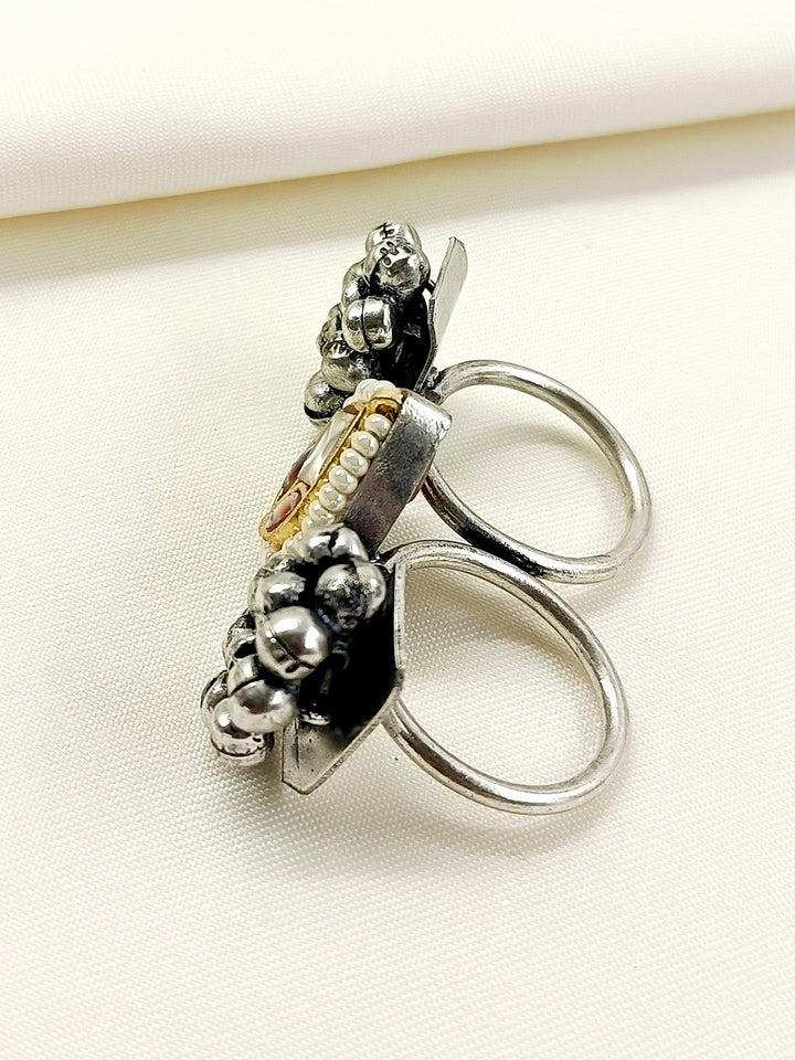 Pari White Oxidized Dual-Finger Kundan Ghungroo Ring