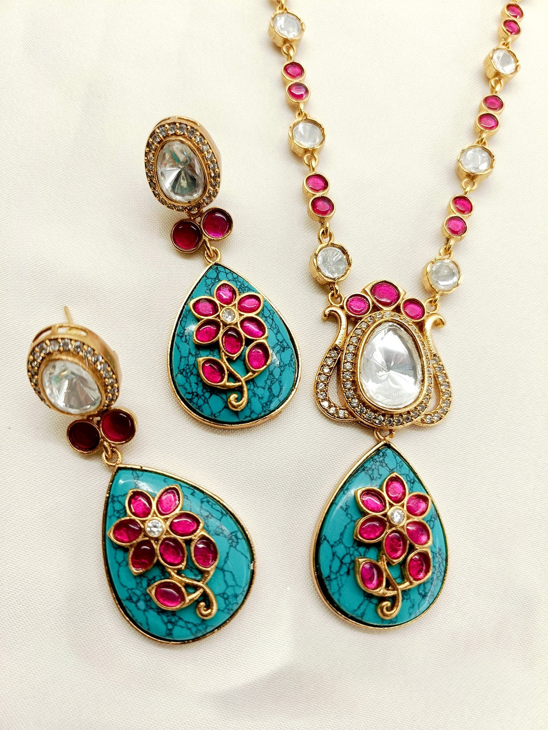 Samanvita Firozi Boutique Necklace Set