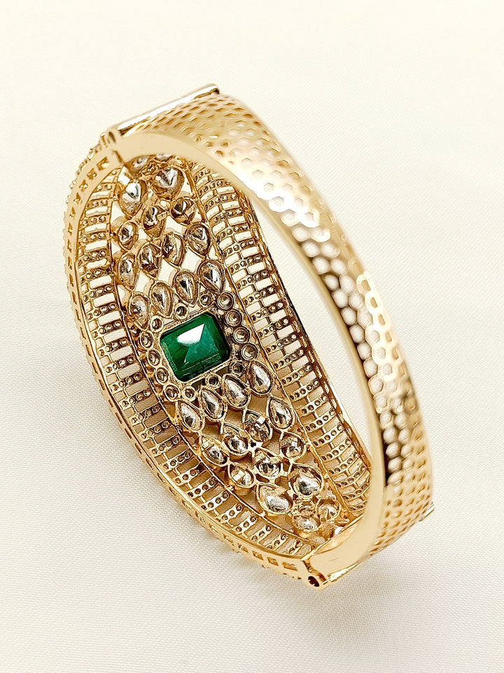 Shalini Green Kundan Bracelet