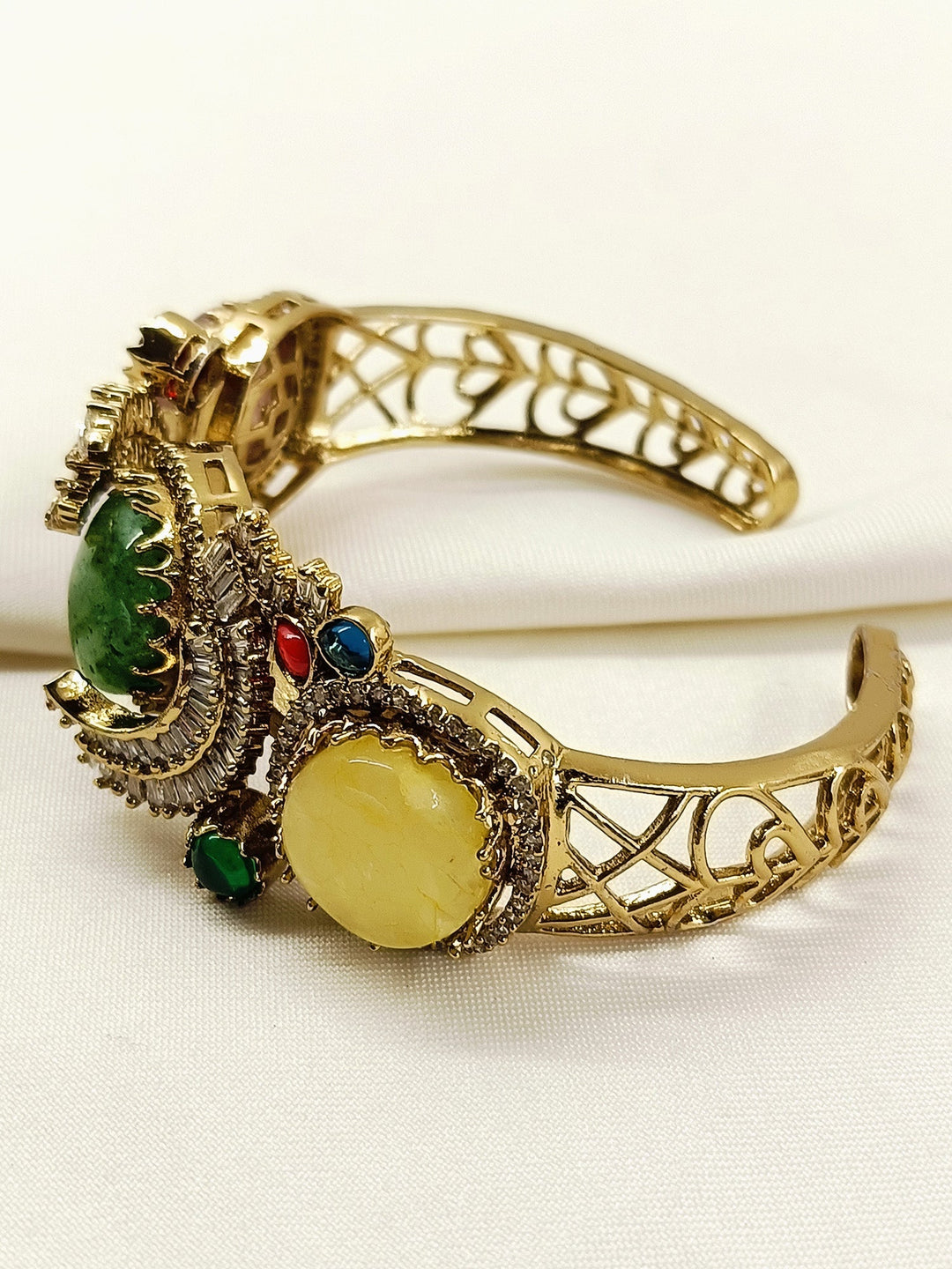 Diyanshi Multi Colour Victorian Bracelet - Antique Gold