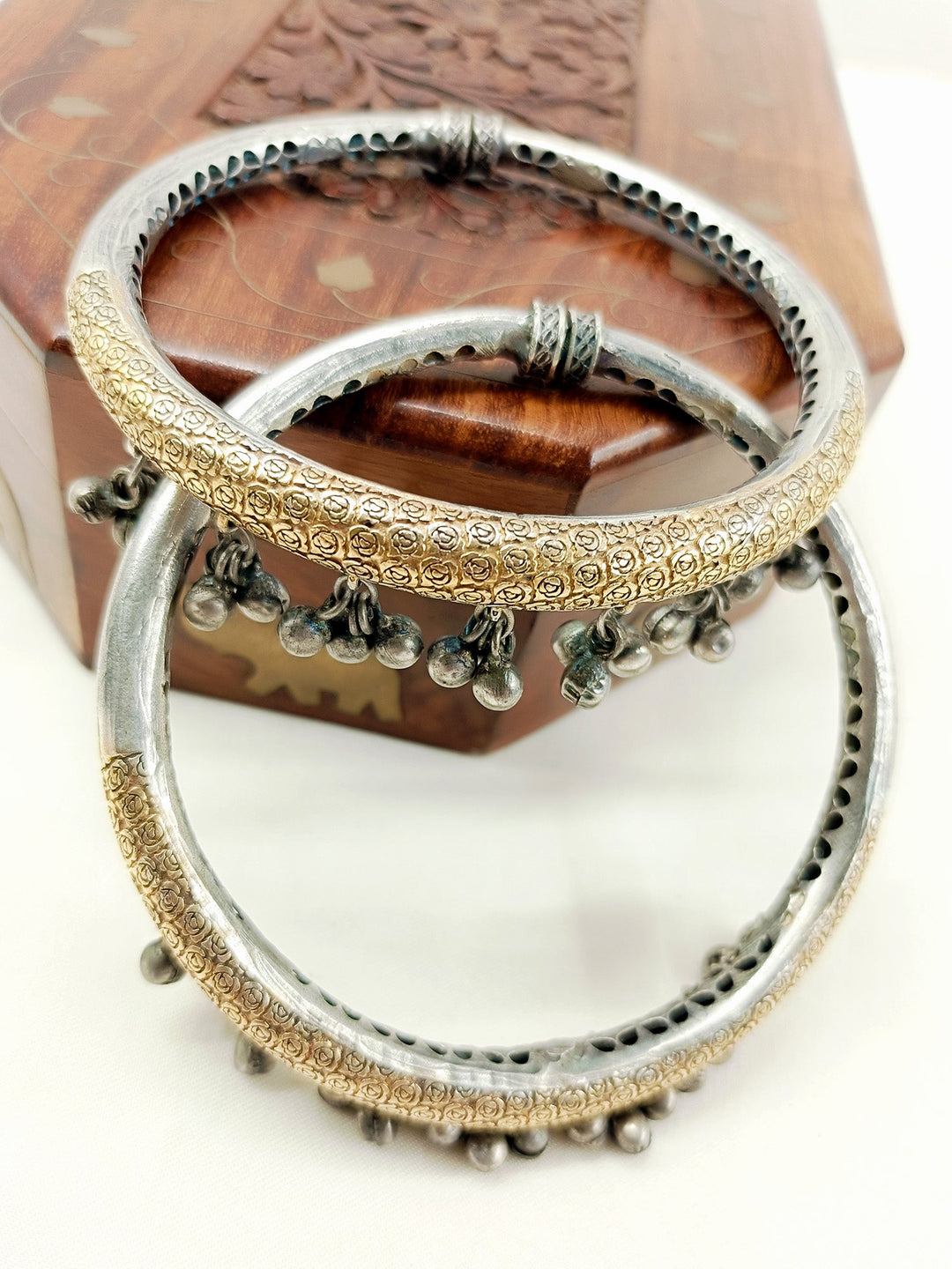 Yuvanya Dual-Tone Oxidized Ghungroo Anklets