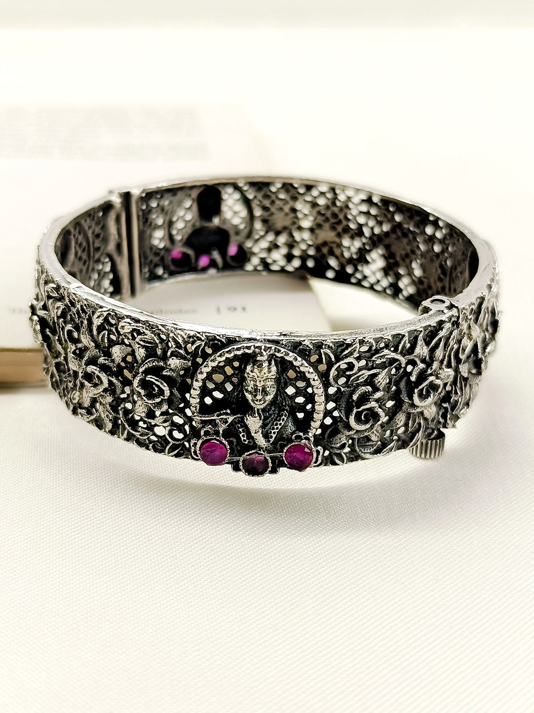 Dhairya Ruby Oxidized kada