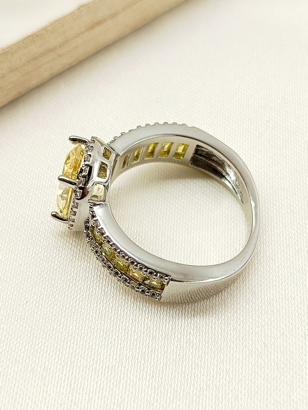 Aasha Yellow American Diamond Finger Ring