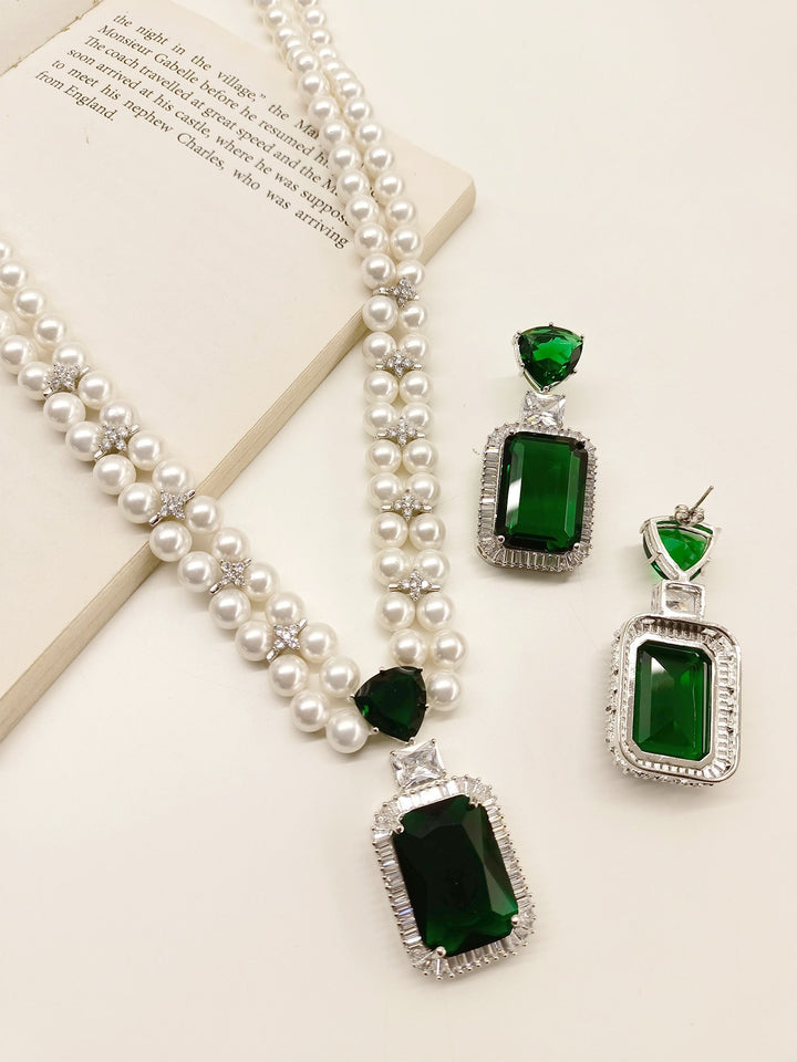 Nandini Emerald American Diamond Necklace Set