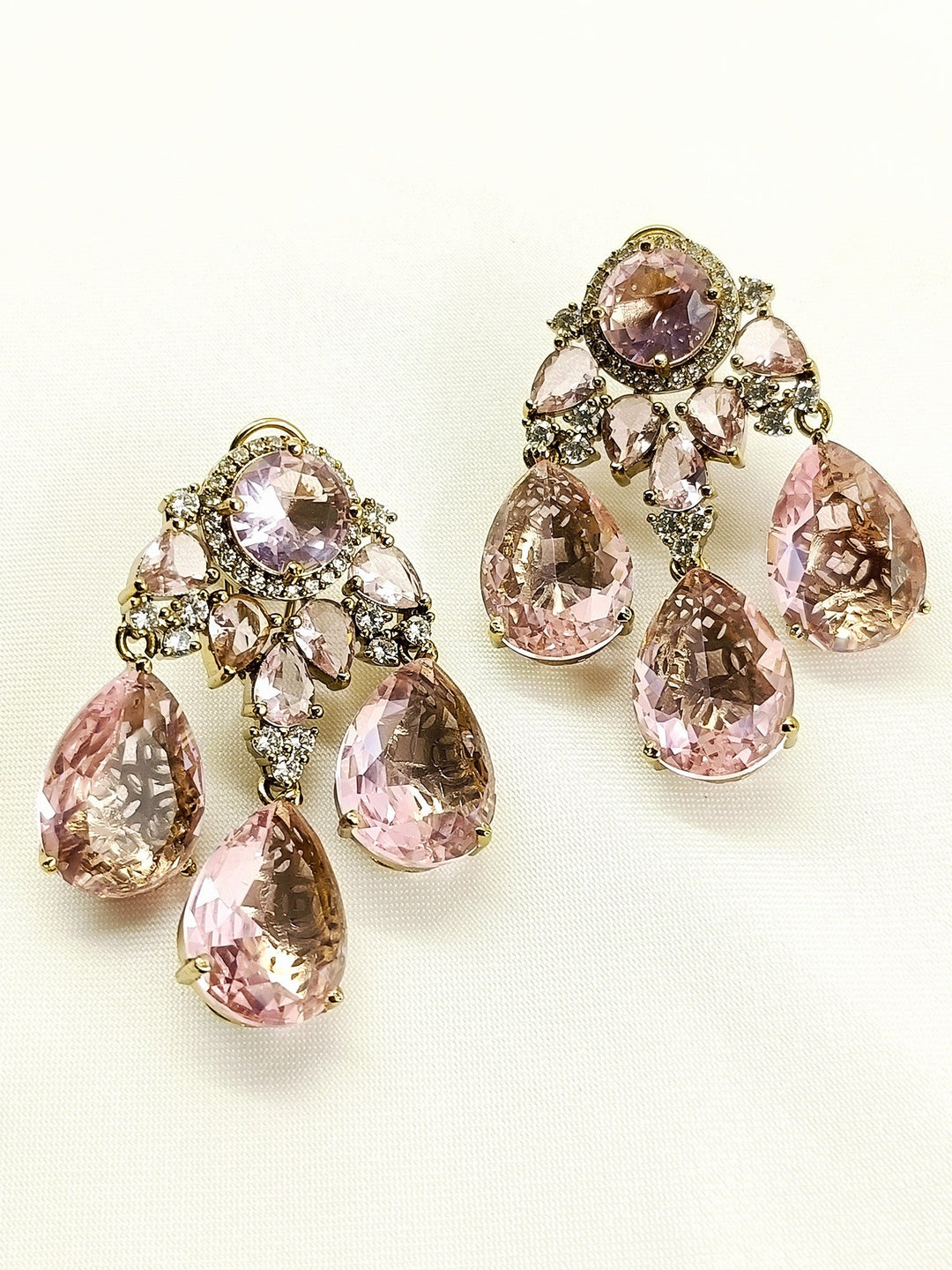 Alienor Pink Victorian Earring - Antique Gold Plating