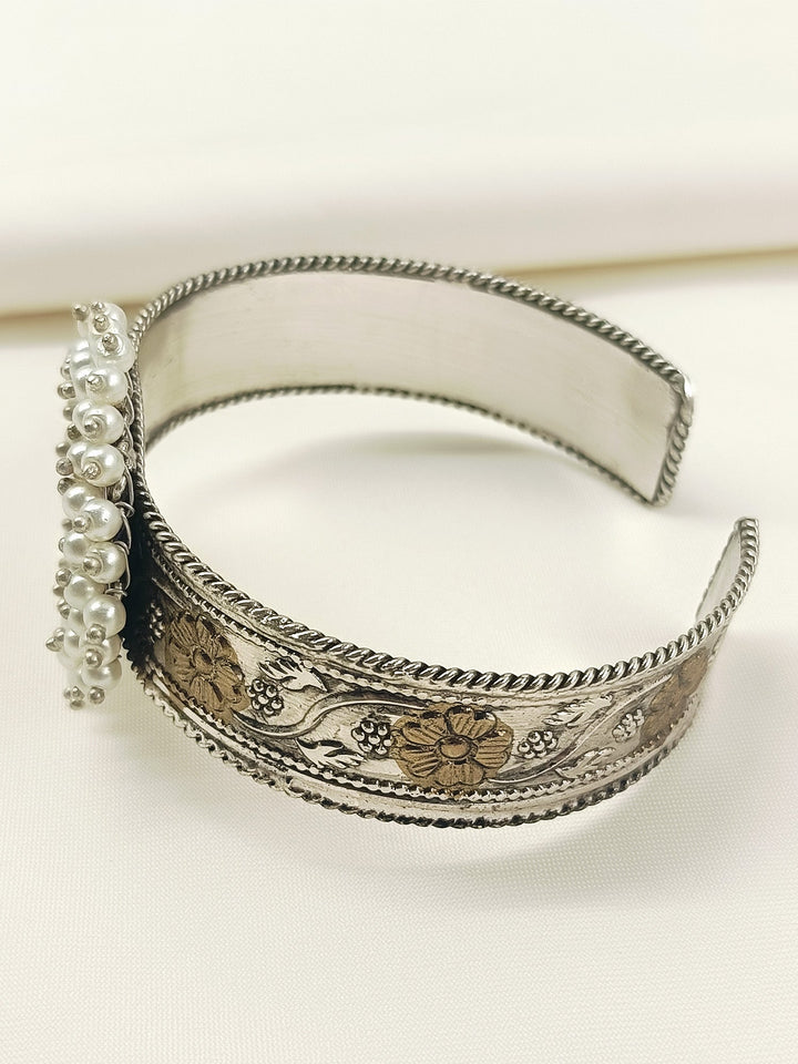 Malavika Dual Tone Oxidized Bracelet