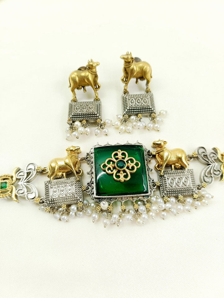 Jigyasa Green Oxidized Pichwai Nandi Choker Set