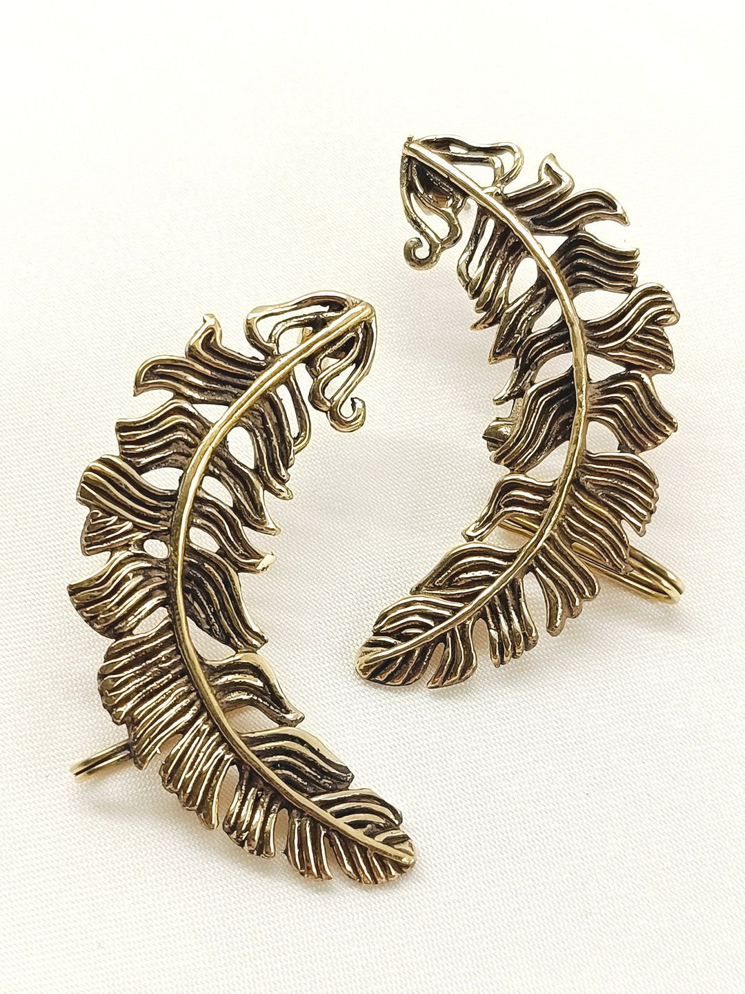 Prarik Men’s Antique Gold Feather Earrings - 4 cm Pair