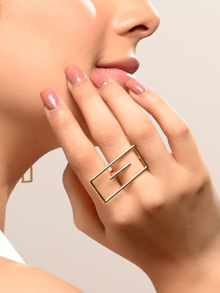 Maia Golden Western Finger Ring