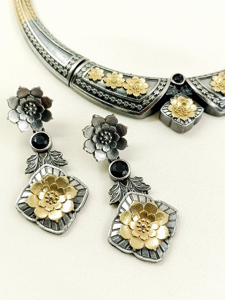 Anabia Black Oxidized Choker Set