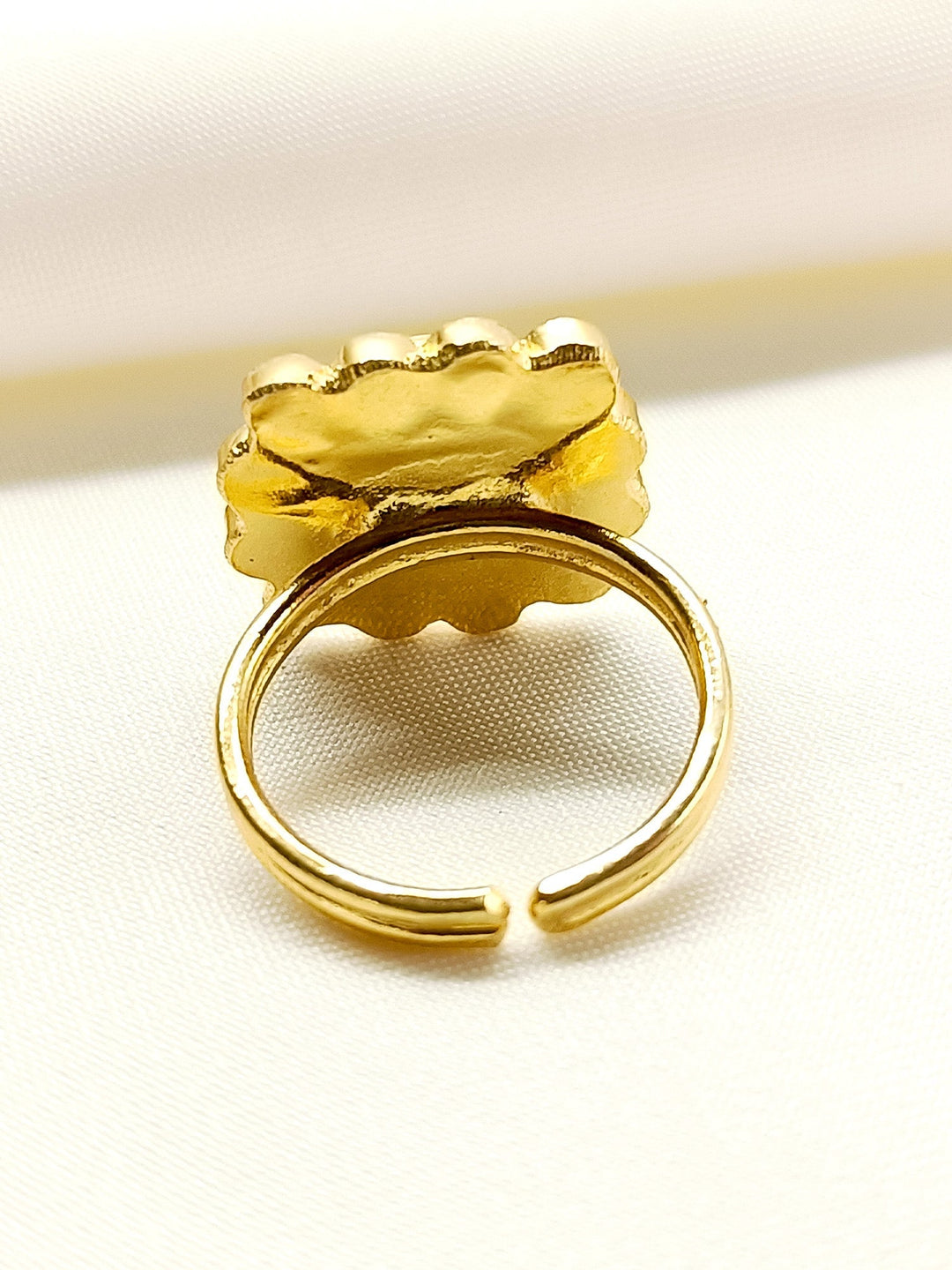 Elva M & F Kundan Finger Ring