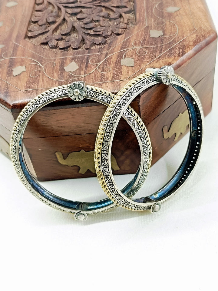 Firdousi Dual Tone Oxidized Bangles