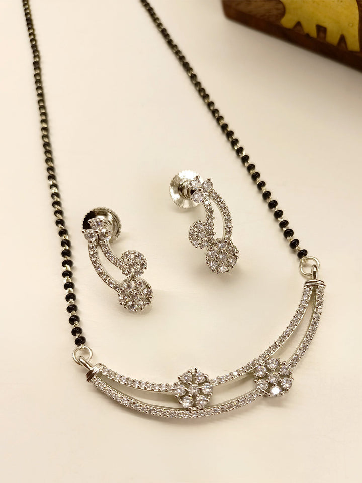 Caaruvi White American Diamond Mangalsutra