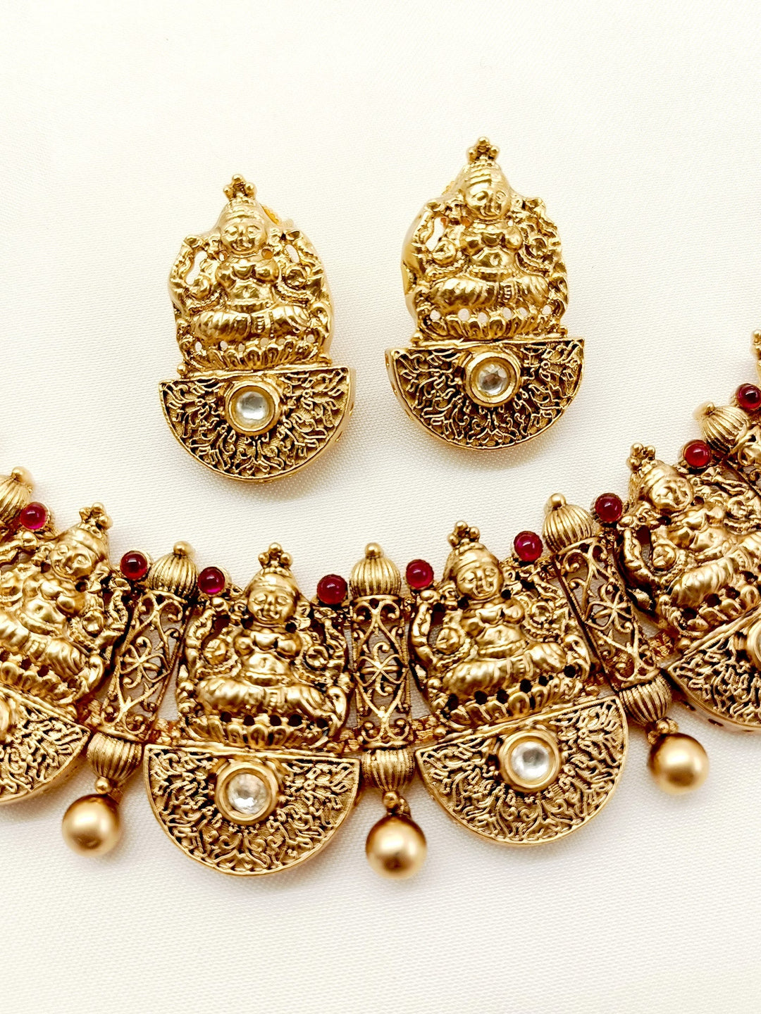 Ghazal Plain Antique Temple Necklace Set