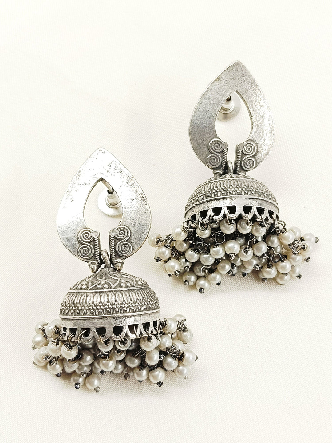 Madhusmitha Plain Oxidized Jhumki