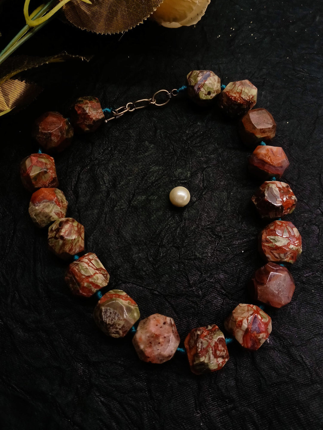 Antra Agate Necklace