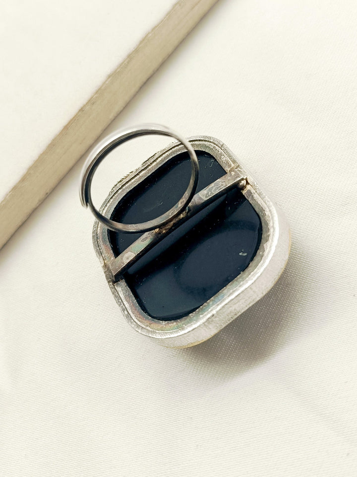 Shama Black Oxidized Finger Ring