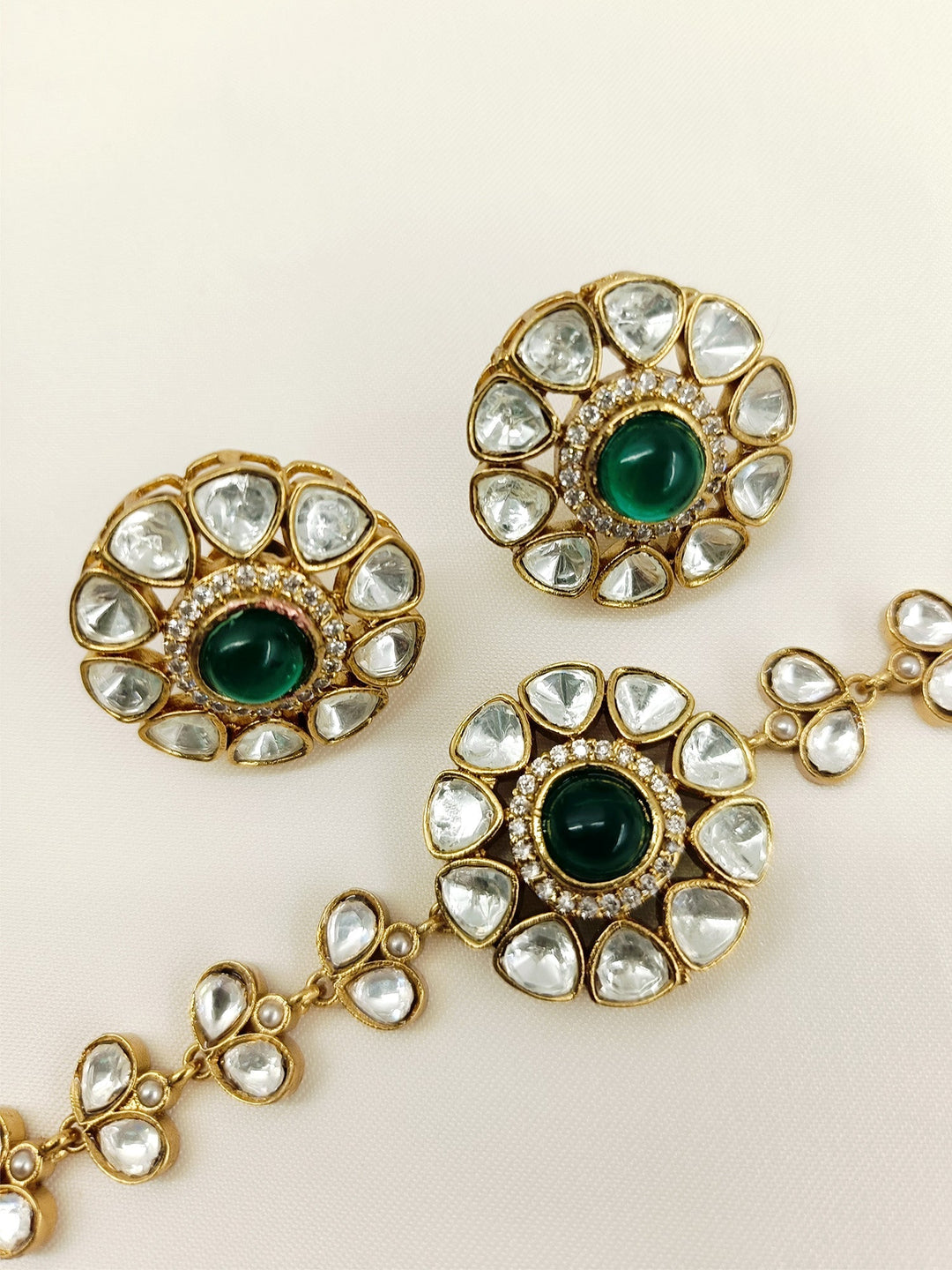 Kayamat Green Kundan Choker Set