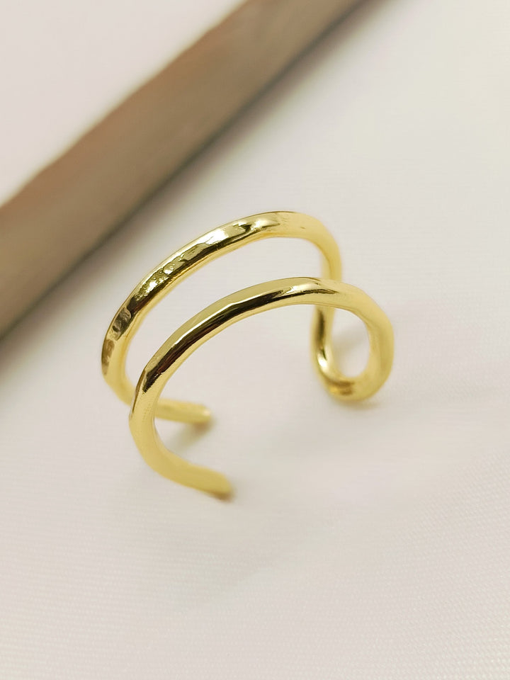 Viola Golden Western Finger Ring